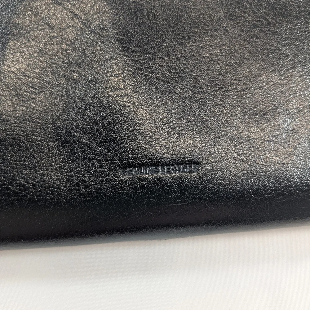 Elegant Black Genuine Leather Wallet Kiss Lock & Magnetic Snap Secured Pockets